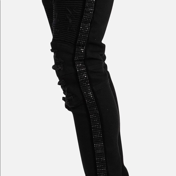 PREME
RHINESTONE STRIPE JEANS
BLACK
MEN - Picture 2 of 3